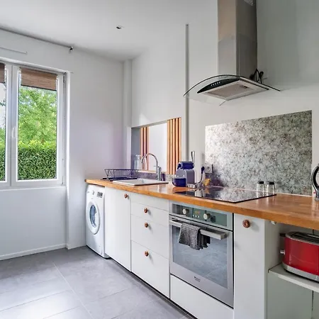 L'escapade アパート シルティグアイム